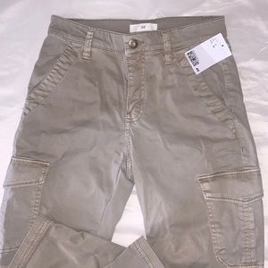 H&M khaki cargo skinny pants
